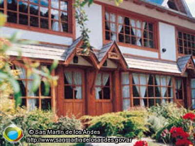 Foto Fachada Cabañas (San Martín de los Andes)