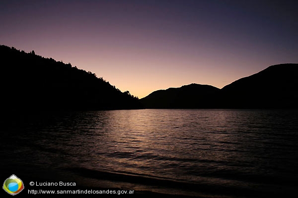 Foto Aguas del Lácar (Luciano Busca)