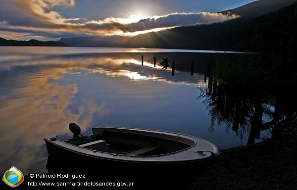 Foto Bote en el Lácar (Patricio Rodriguez)