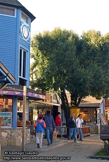 Foto Paseo de compras (Santiago Gaudio)